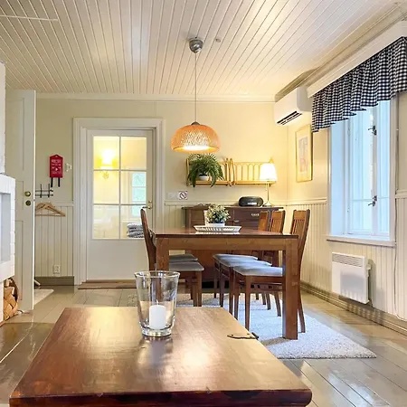 Isopehtoori By Interhome
